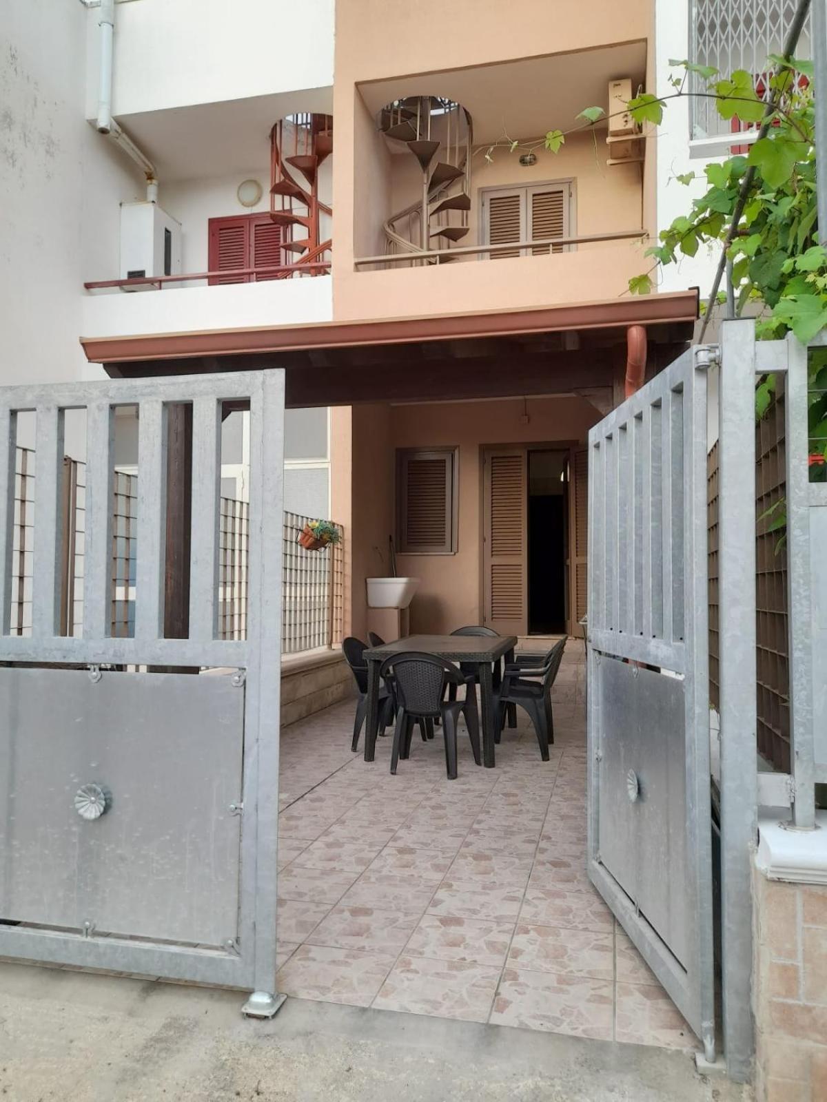 Caravaggio Apartment Porto Cesareo Dış mekan fotoğraf